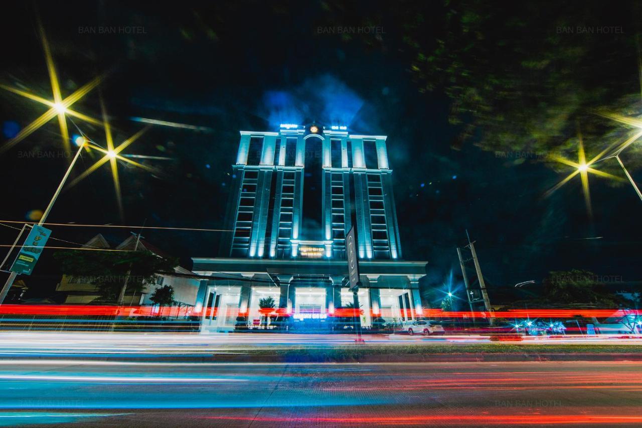 Ban Ban Hotel Phnom Penh Exterior foto