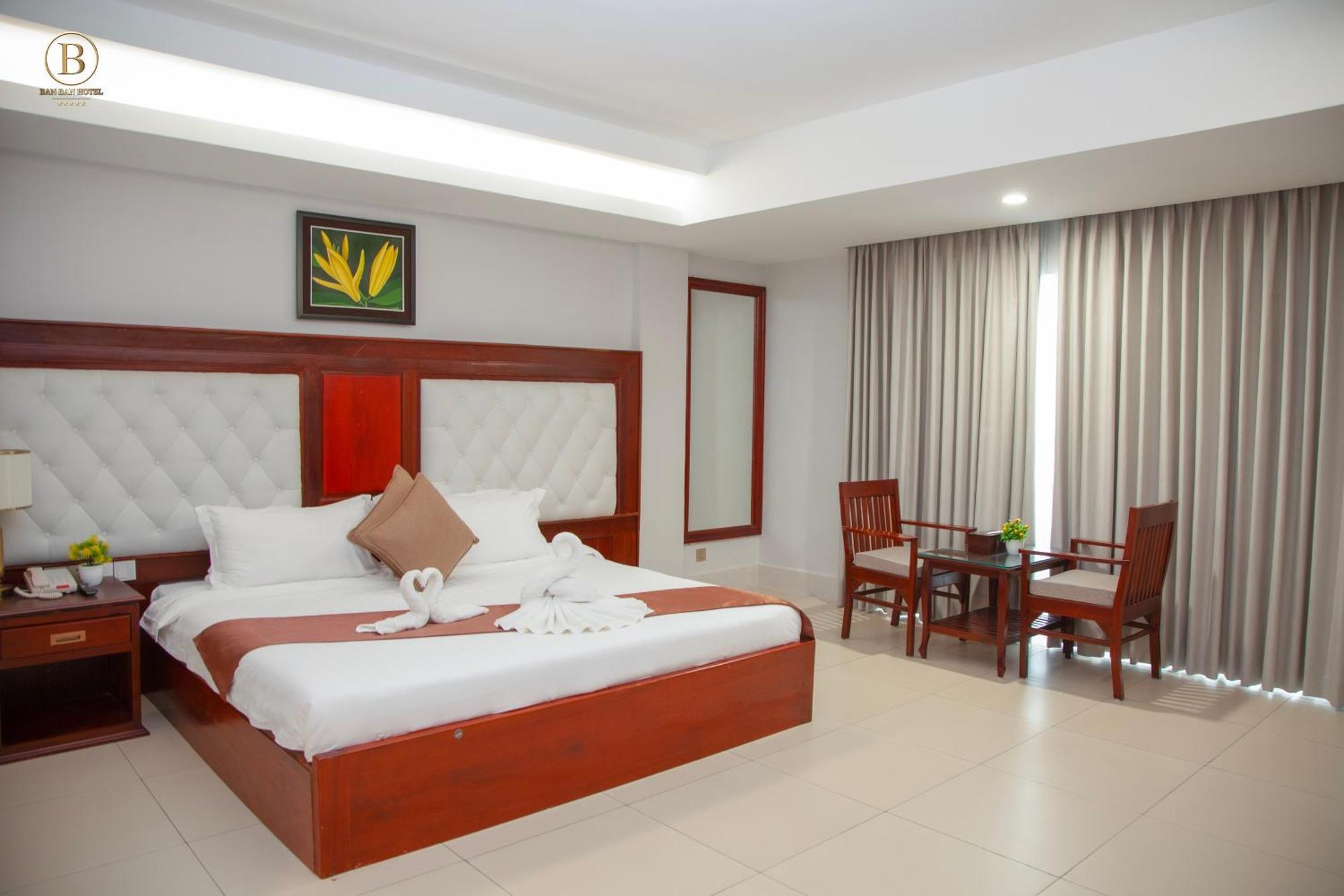 Ban Ban Hotel Phnom Penh Exterior foto